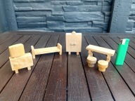 DREWNIANE MEBLE DO DOMKU DLA LALEK SYPIALNIA/POKÓJ Z TELEWIZOREM - PRL