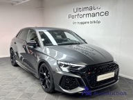 Audi RS3 Sportback TFSI Quattro 2024 2.5 Benzyna 400KM