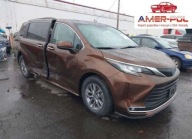 Toyota Sienna XLE 2021 2.5l 2.5 Hybryda 189KM
