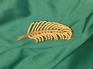 Oryginalna broszka w kształcie pióra