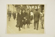 TORUŃ PRZECHODNIE ULICA SZYLDY 700-LECIE MIASTA 1933 r.