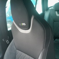 OCTAVIA III RS KOMBI FOTELE PÓŁ SKÓRA PODŁOKIETNIK GRZANE