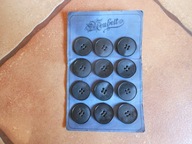 STARE GUZIKI DO PŁASZCZA 3 CM