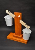 Drewniana waga dla dzieci - Montessori – zabawka do nauki równowagi /ciemny