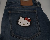 Naszywka Haftowana HELLO KITTY Kultowa Kotka – 9 x 7 cm