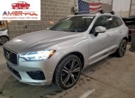 Volvo XC 60 T5 R-Design 2019 2.0 Benzyna 250KM