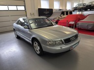 Audi A8 (D2) 3.7 V8 Quattro - 1997 Elegancja, moc i niemiecka precyzja
