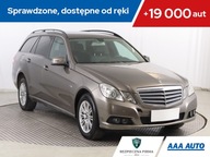 Mercedes E E 250, Automat, Skóra, Navi, Klima