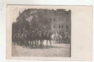 ŻOŁNIERZE NA KONIACH WARSZAWIACY