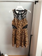 Rozkloszowana sukienka w panterkę S/M