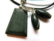 Matowy czarny onyks - kamień równowagi, wisior i kolczyk, komplet biżuterii