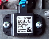 MERCEDES GLK X204 W212 W204 SILNICZEK CZUJNIK KLAPY BAGAZNIKA A2049050033