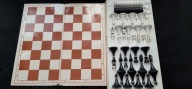 Szachy i warcaby plastikowe piękny stan ZSRR (USSR) ( CCCP )