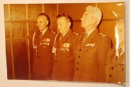 ŻOŁNIERZE, WOJSKOWI - CIEKAWE ZDJĘCIE, FOTOGRAFIA