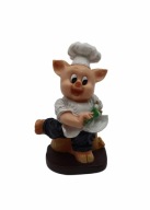 Kucharz świnka serwuje dzisiaj warzywa ;) kolekcjonerska vintage figurka