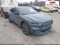 Ford Mustang Mach-E SELECT, 4x4, od ubezpieczalni Elektryczny 365KM