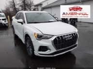 Audi Q3 2022r., 4x4, 2.0L 2.0 Benzyna 184KM