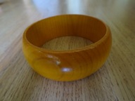 Bransoletka damska drewniana, lakierowana