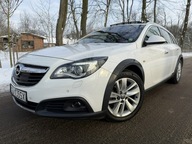 Opel Insignia Country Tourer 2.0 BI-TURBO 195KM
