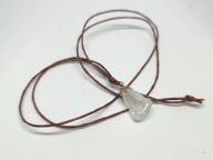 Naszyjnik wisiorek minerał rzemyk