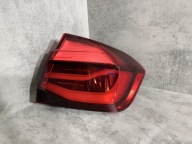 BMW F30 F80 LIFT lampa tył prawy tylna prawa w błotnik led BLACK 7456520