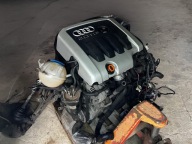 Silnik KOMPLETNY Z OSPRZĘTEM - Audi A3 8P 2.0 TDI 140 KM - BKD