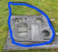 USZCZELKA DRZWI PRAWY PRZÓD SUZUKI GRAND VITARA II