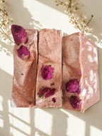 Naturalne mydło czysty skład oliwa z oliwek pączki róż ręcznie robione 100g