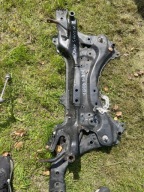 Toyota Auris 1,6 hybryd 2 2013-2018 sanki