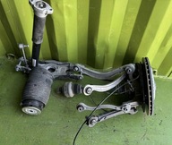 ZWROTNICA WACHACZ PÓŁOŚ LEWY TYŁ MERCEDES EQC A2133572500 A2933501100