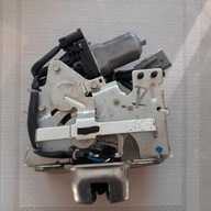 ZAMEK KLAPY BAGAŻNIKA CHRYSLER VOYAGER ROK 2008-2016