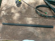 LISTWA DRZWI PRAWA PRZÓD FORD MUSTANG GT V 2010