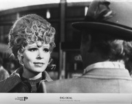 KOCHAJ ALBO RZUĆ Chęciński fotos film IRENA KAREL