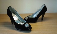 Czarne szpilki peep toe 36 z brylancikiem