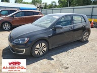 Volkswagen Golf 2016 VOLKSWAGEN E-GOLF SE Elektryczny 136KM