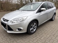 FORD FOCUS MK3 1.6TDCI 116KM KLIMATRONIK, PDC+ASYSTENT,GRZANE FOTELE,SERWIS