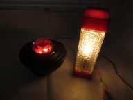 LAMPKA ŚCIENNA CZERWONA,SZKLANA