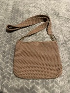 Ręcznie robiona torebka na szydełku – unikatowa i wyjątkowa (beż)