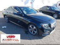 Mercedes-Benz Klasa E Mercedes-Benz E 300 2.0 Benzyna 241KM