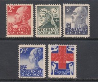 HOLANDIA Mi 196-200 CZERWONY KRZYŻ seria z 1927