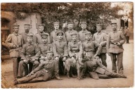 1916 Saargegend – fotografia żołnierzy z psem, Feldpost Ostrowo