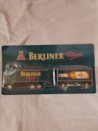 Ciężarówka Reklamowa - Mercedes 1:87 Berliner Pilsner
