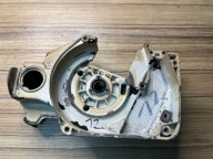 STIHL 024 026 KARTER POŁÓWKA SILNIKA LEWA PODSTAWA MOCOWANIE MISA WAŁ ORG