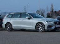 Volvo V60 2,0T 177 aut Hak Ogrz,Kier.+4xFotele Kamera DVD DAB NFC perła TOP