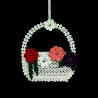 Zawieszka ozdoba na okno szydełkowa 19cm biała (Z169)