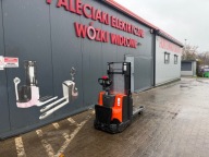 Paleciak elektryczny Toyota BT Swe 200 D jak Nowy 210 cm 1200 kg wózek 2017