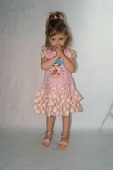 UROCZA LETNIA SUKIENKA Z DZIEWCZYNKĄ ROZM.116 (10)