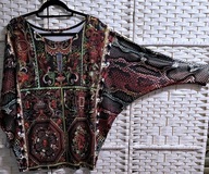 VS - CIEKAWA, SPRĘŻYSTA OZDOBIONA CYRKONIAMI GAPA ok 44/46