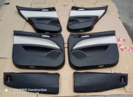 TAPICERKA TAPICERKI BOCZEK BOCZKI KOMPLET ŚRODEK ALFA ROMEO STELVIO