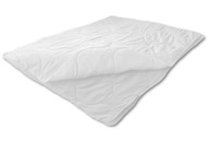 Kołdra letnia 220x200 antyalergiczna lekka biała